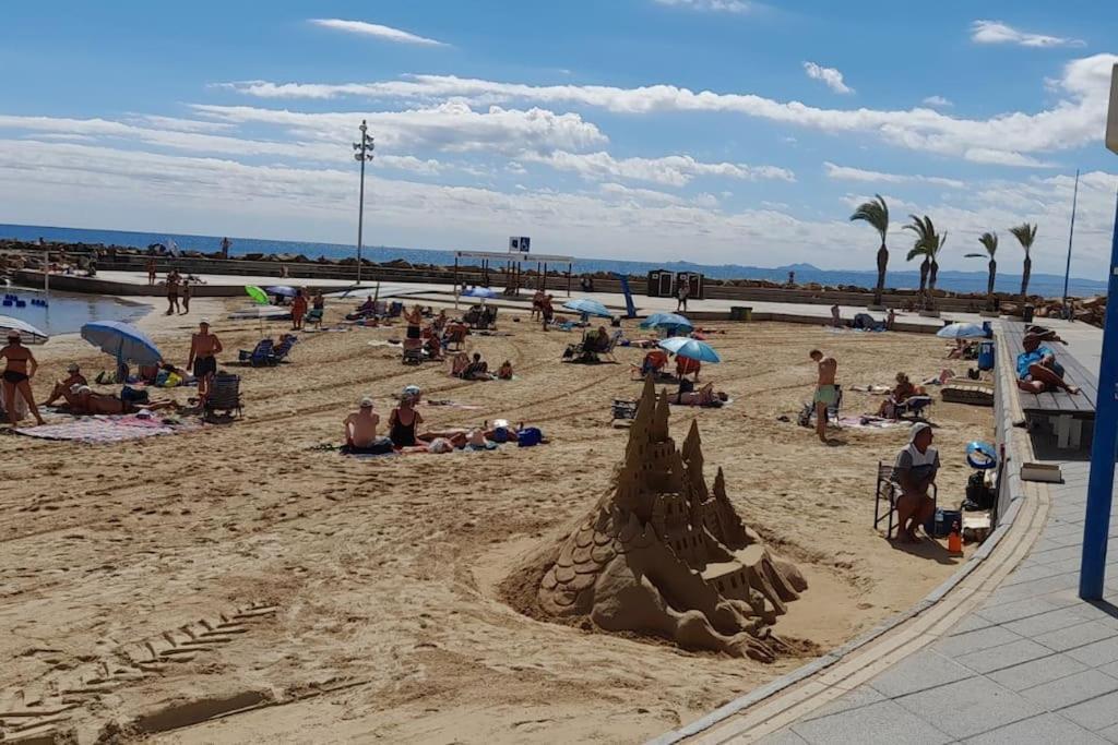 Apartment Los Locos Beach With Balcony And Wi-Fi Torrevieja Exteriör bild