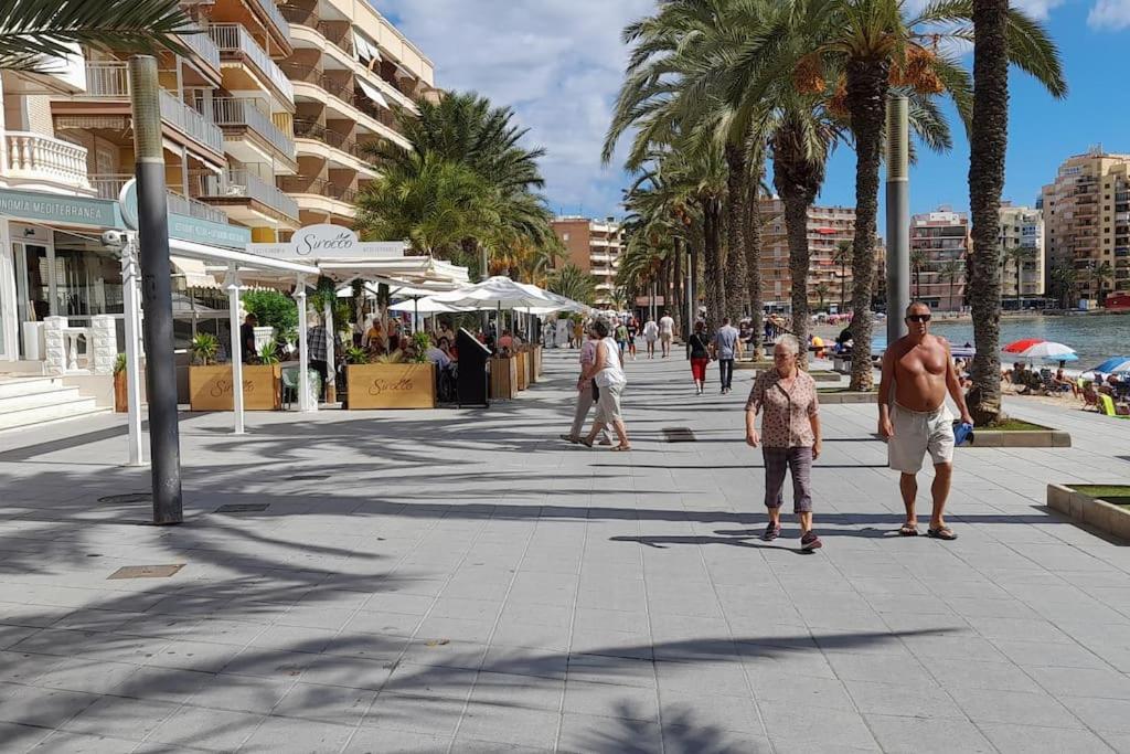 Apartment Los Locos Beach With Balcony And Wi-Fi Torrevieja Exteriör bild