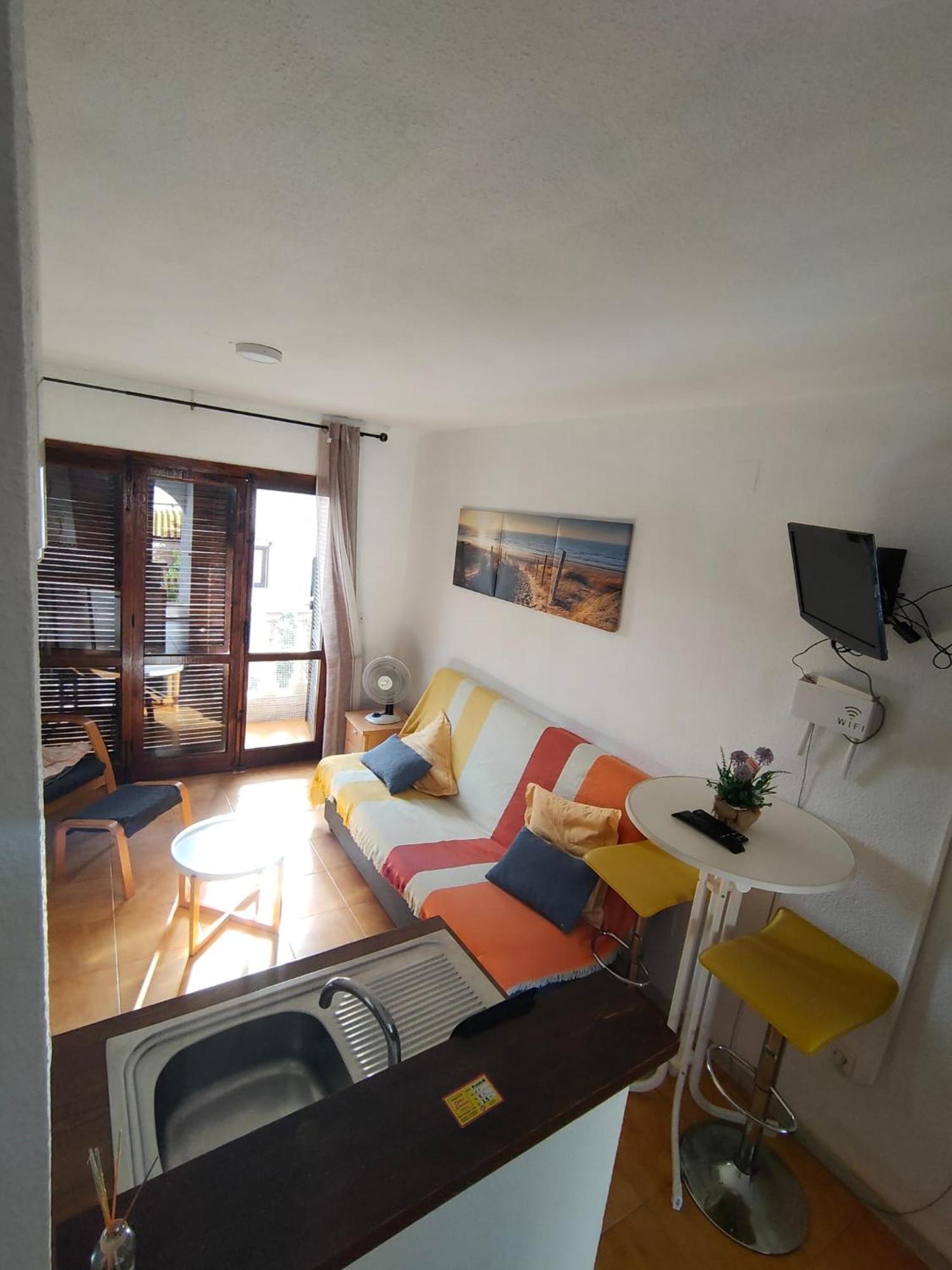 Apartment Los Locos Beach With Balcony And Wi-Fi Torrevieja Exteriör bild