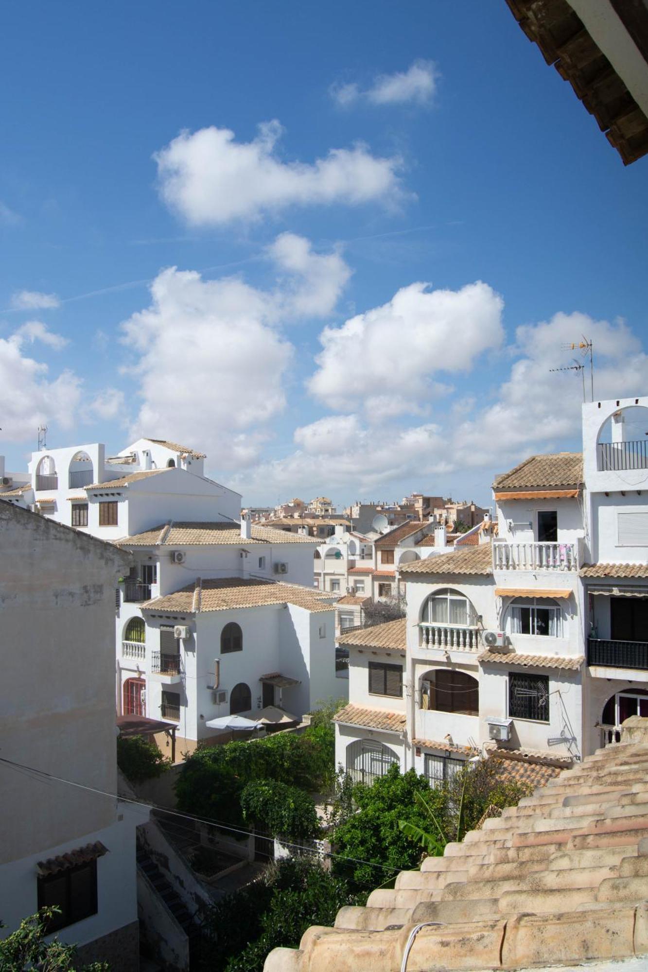 Apartment Los Locos Beach With Balcony And Wi-Fi Torrevieja Exteriör bild