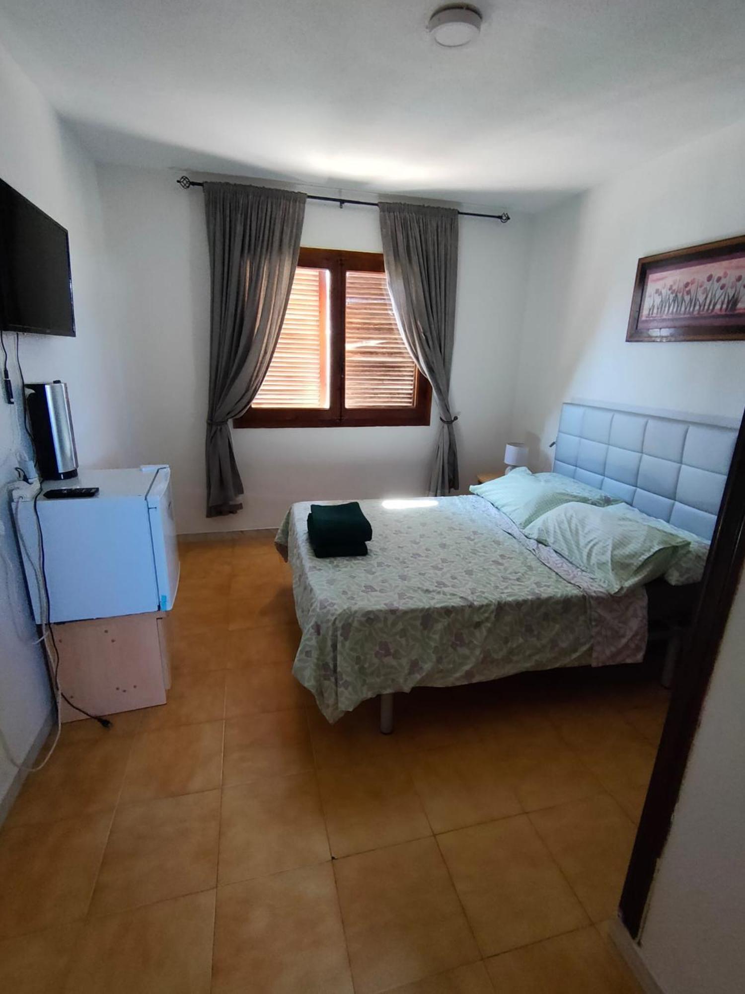 Apartment Los Locos Beach With Balcony And Wi-Fi Torrevieja Exteriör bild